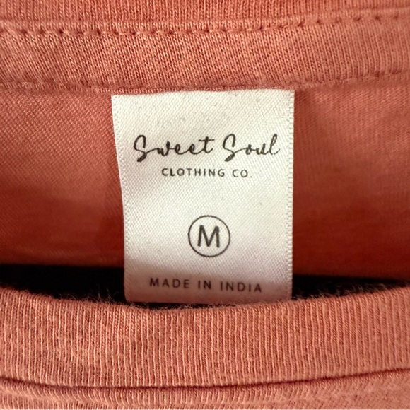 Sweet Soul Coral 'Be Kind' T-Shirt Size Medium - Picture 3 of 5